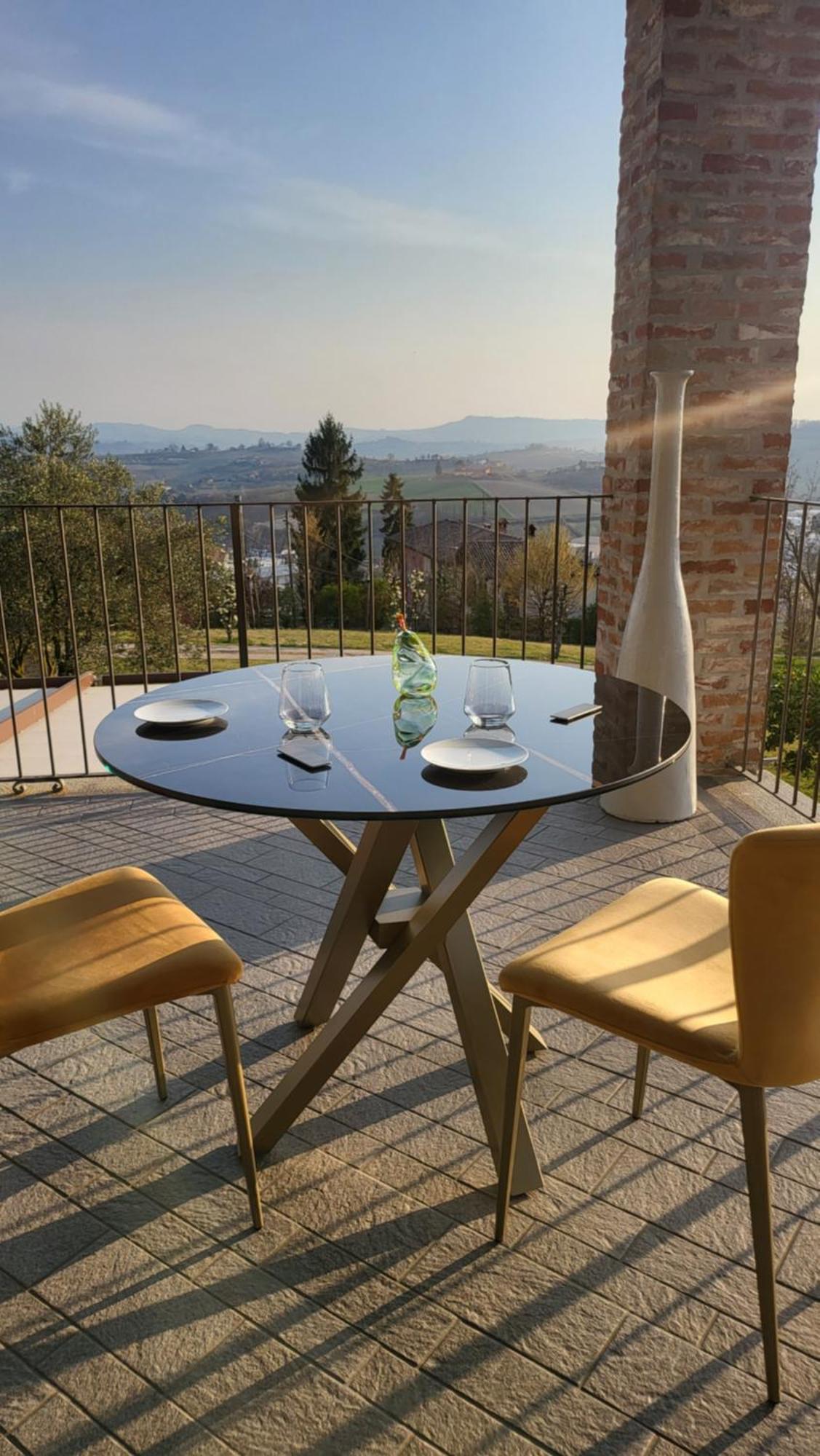 La Madernassa Resort - Casalora Dimora Storica Di Charme Guarene Luaran gambar