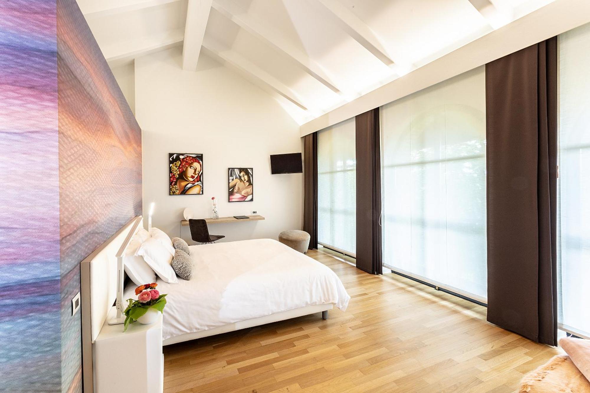 La Madernassa Resort - Casalora Dimora Storica Di Charme Guarene Luaran gambar
